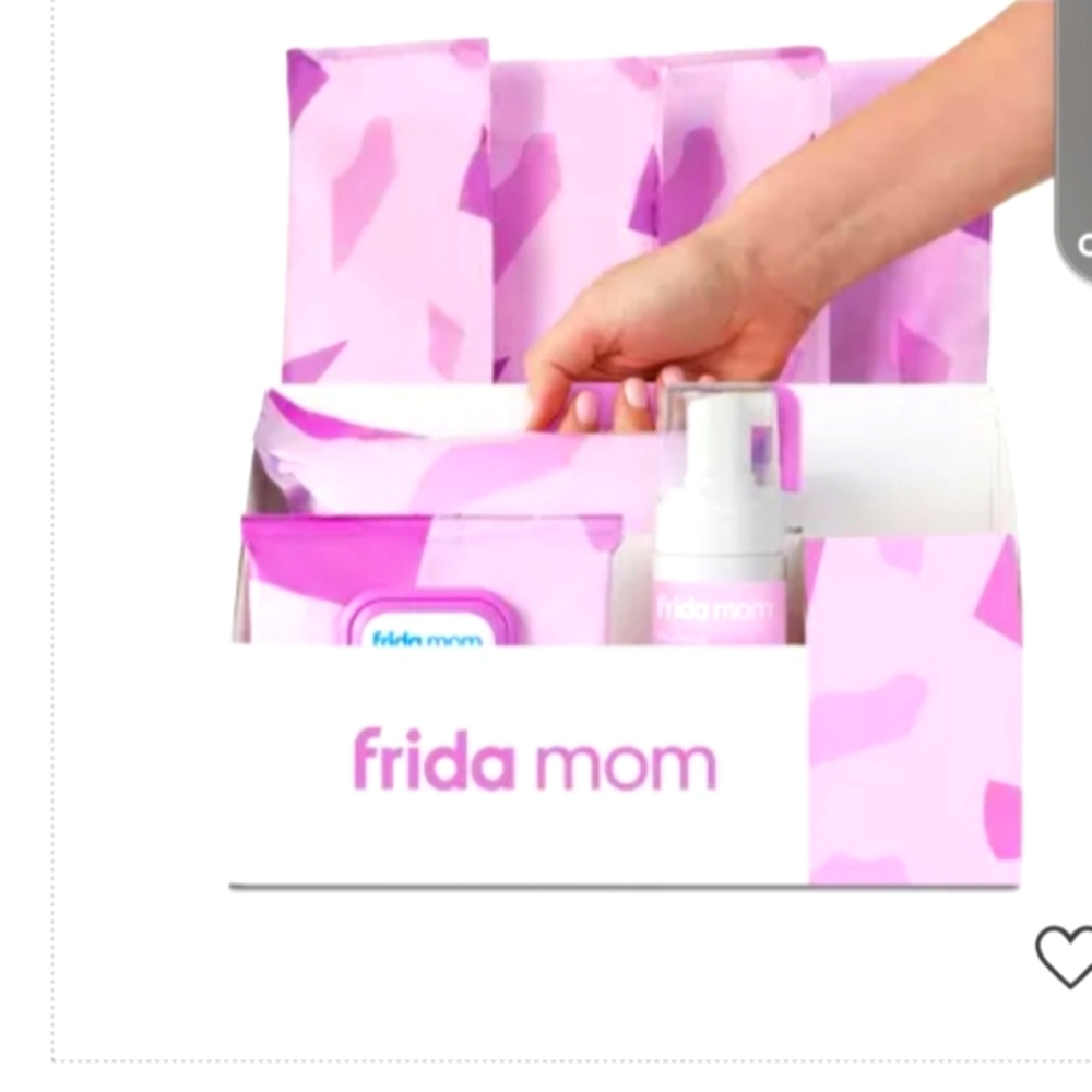 Fridamom post partum kit